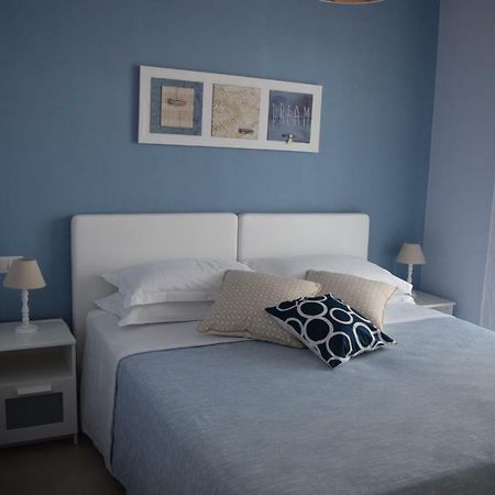 Casa Vacanze Lombardo Santa Teresa Di Riva Eksteriør bilde