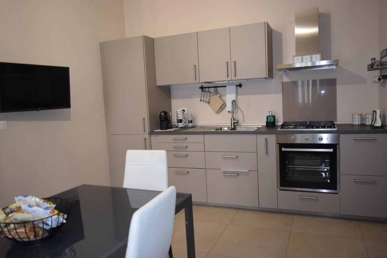 Casa Vacanze Lombardo Santa Teresa Di Riva Eksteriør bilde