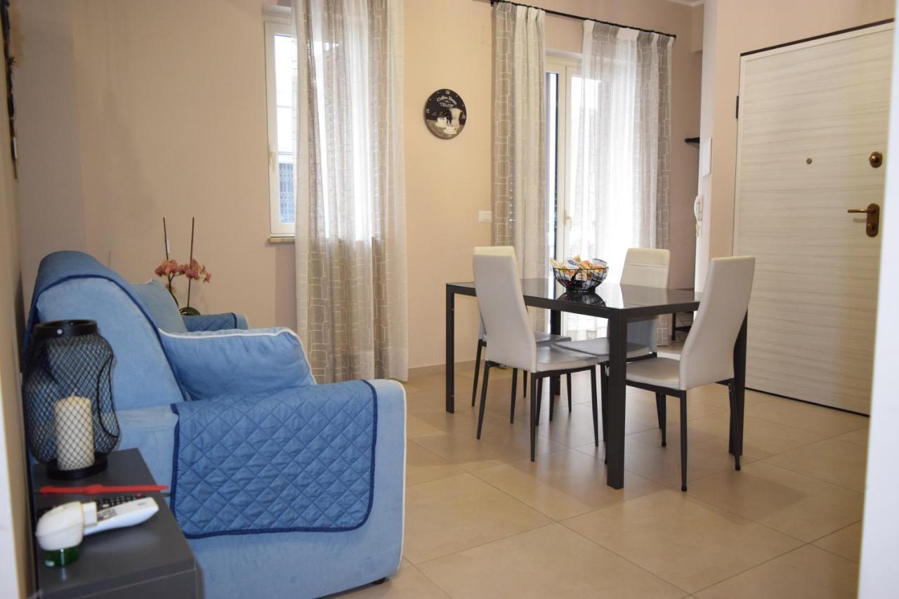 Casa Vacanze Lombardo Santa Teresa Di Riva Eksteriør bilde